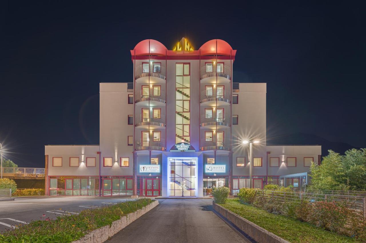 Hotel Sporting Тренто Екстер'єр фото