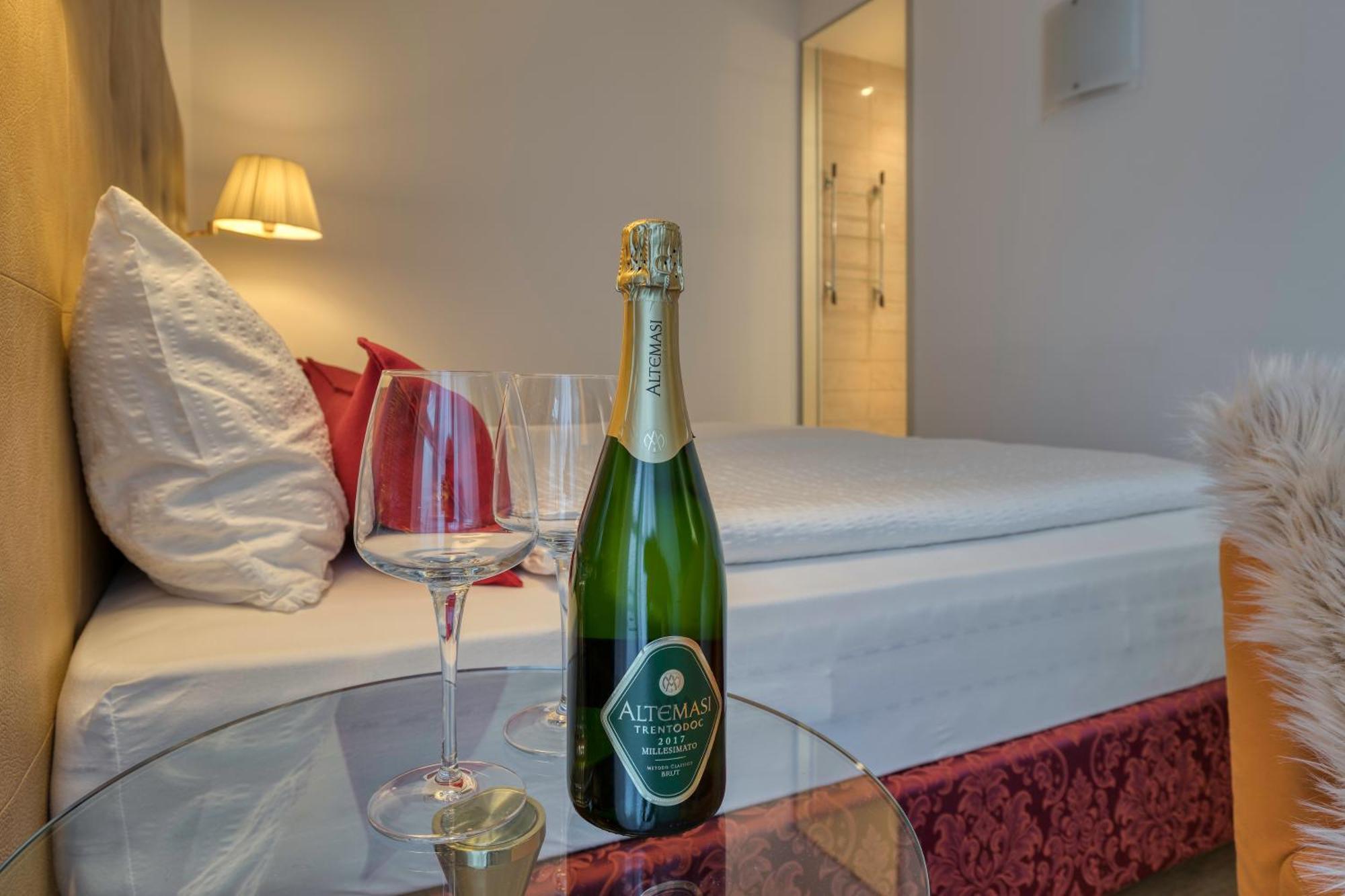 Hotel Sporting Тренто Екстер'єр фото